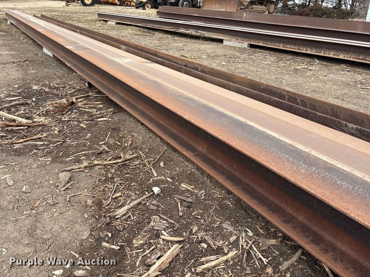 image for item FG2716 (4) I-beams