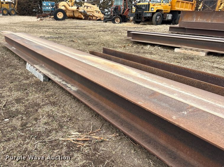 image for item FG2716 (4) I-beams