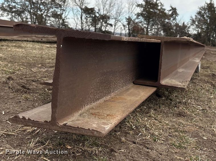 image for item FG2716 (4) I-beams