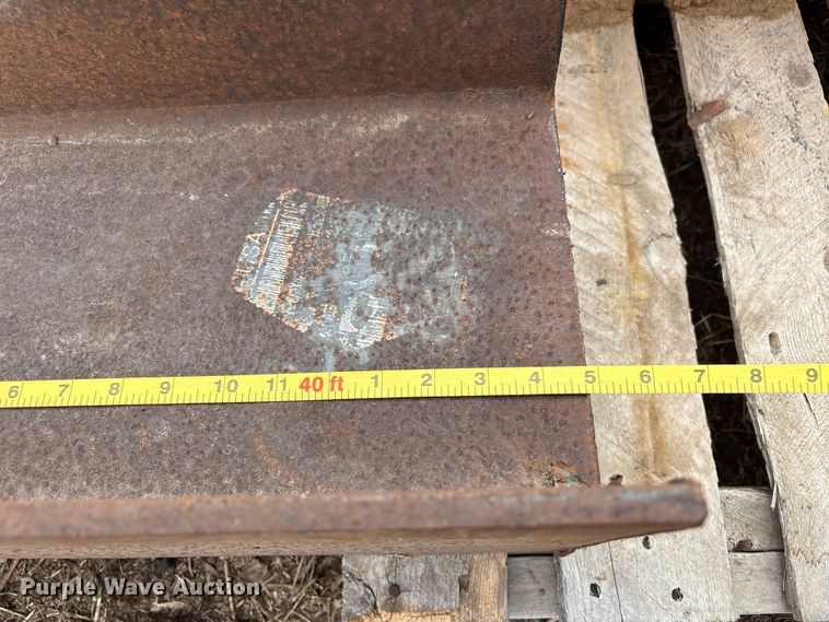 image for item FG2716 (4) I-beams