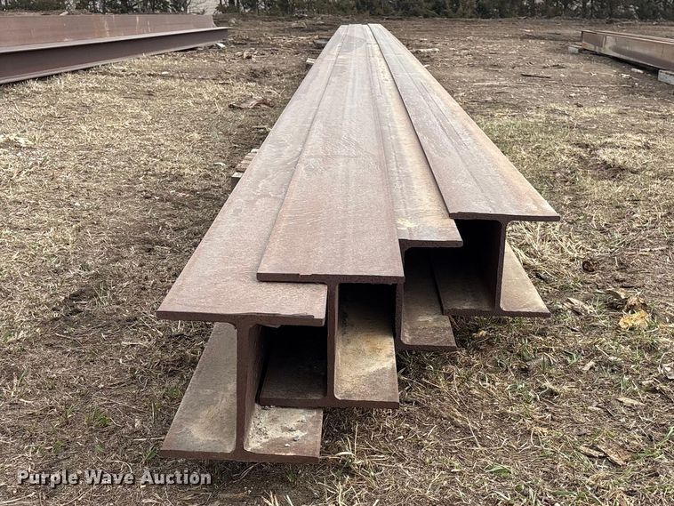 image for item FG2717 (4) I-beams