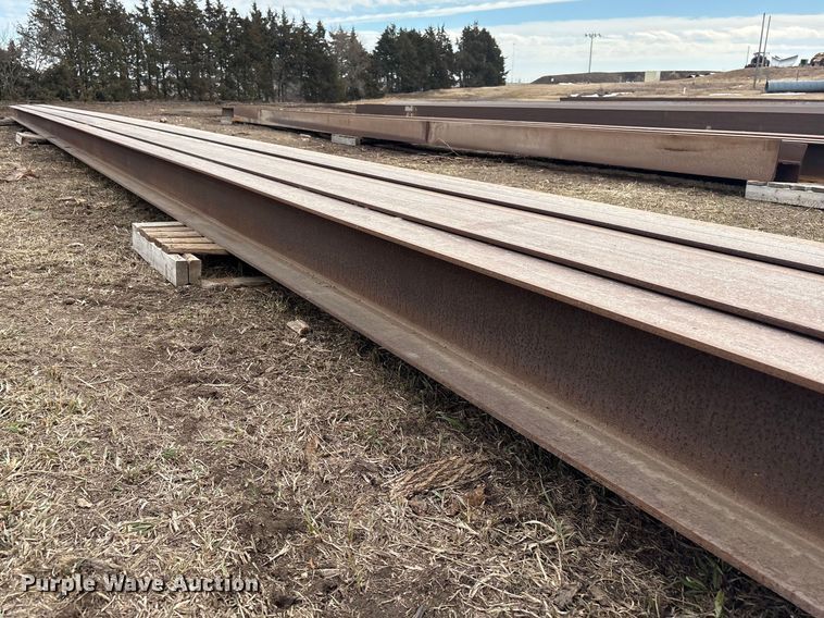 image for item FG2717 (4) I-beams