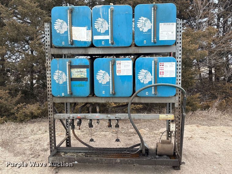 image for item FG2718 Pallet racking with oil tanks