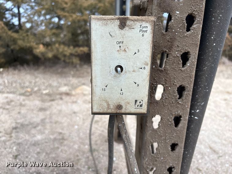 image for item FG2718 Pallet racking with oil tanks