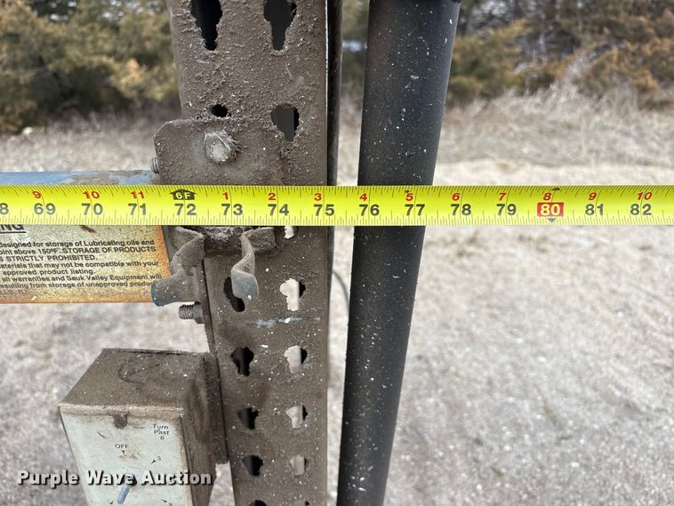 image for item FG2718 Pallet racking with oil tanks