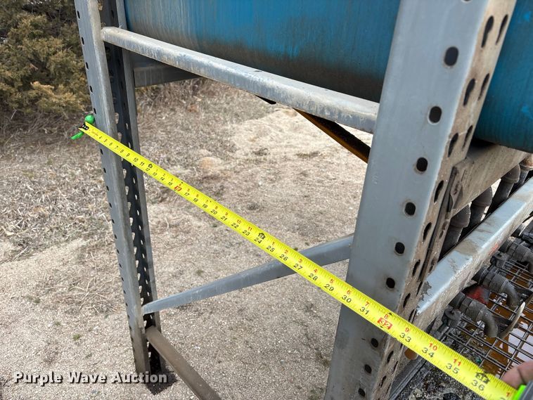 image for item FG2718 Pallet racking with oil tanks