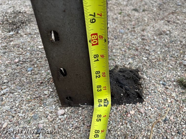 image for item FG2718 Pallet racking with oil tanks