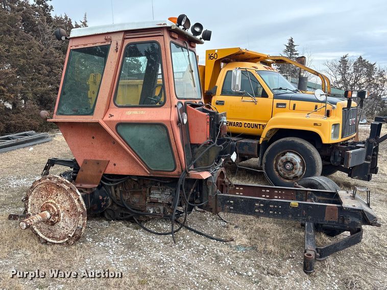 image for item FG2720 Allis Chalmers 00592042 tractor 