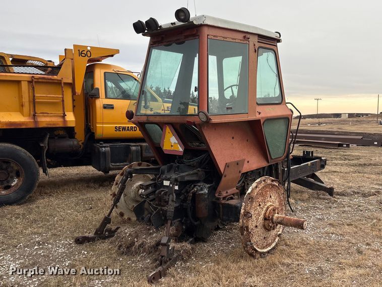 image for item FG2720 Allis Chalmers 00592042 tractor 