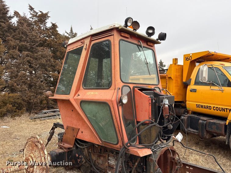 image for item FG2720 Allis Chalmers 00592042 tractor 