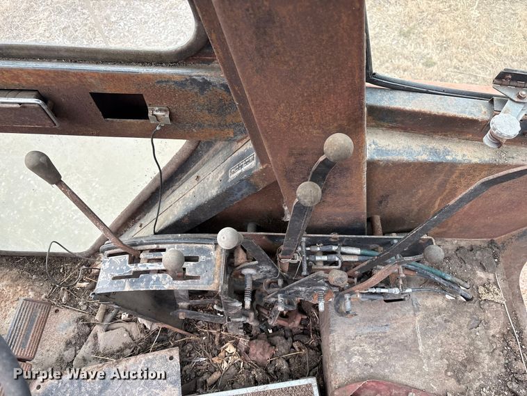 image for item FG2720 Allis Chalmers 00592042 tractor 