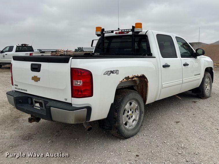 image for item FG2722 2011 Chevrolet Silverado 1500 Crew Cab pickup truck