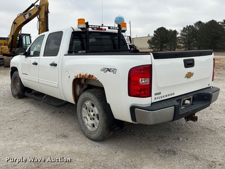 image for item FG2722 2011 Chevrolet Silverado 1500 Crew Cab pickup truck