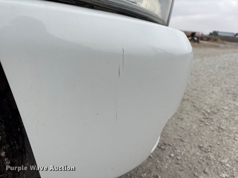 image for item FG2722 2011 Chevrolet Silverado 1500 Crew Cab pickup truck