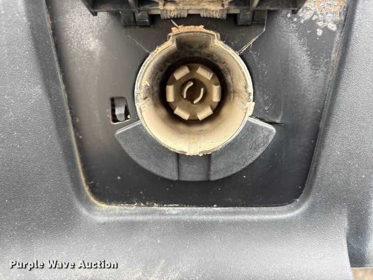 image for item FG2722 2011 Chevrolet Silverado 1500 Crew Cab pickup truck