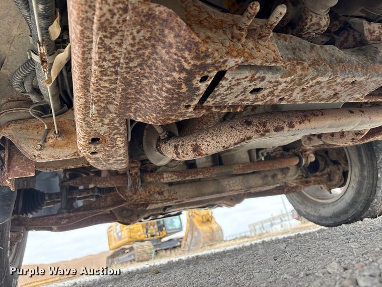 image for item FG2722 2011 Chevrolet Silverado 1500 Crew Cab pickup truck