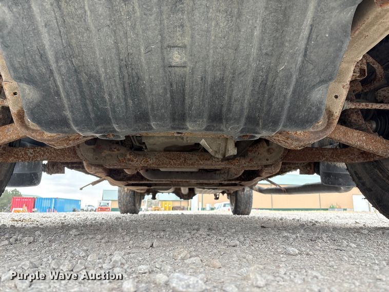 image for item FG2722 2011 Chevrolet Silverado 1500 Crew Cab pickup truck