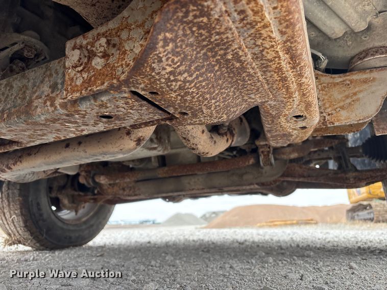 image for item FG2722 2011 Chevrolet Silverado 1500 Crew Cab pickup truck