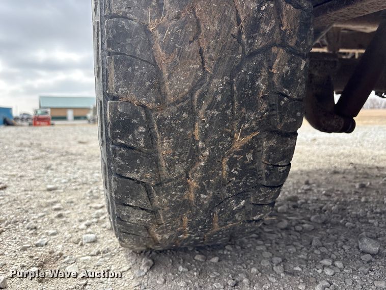 image for item FG2722 2011 Chevrolet Silverado 1500 Crew Cab pickup truck