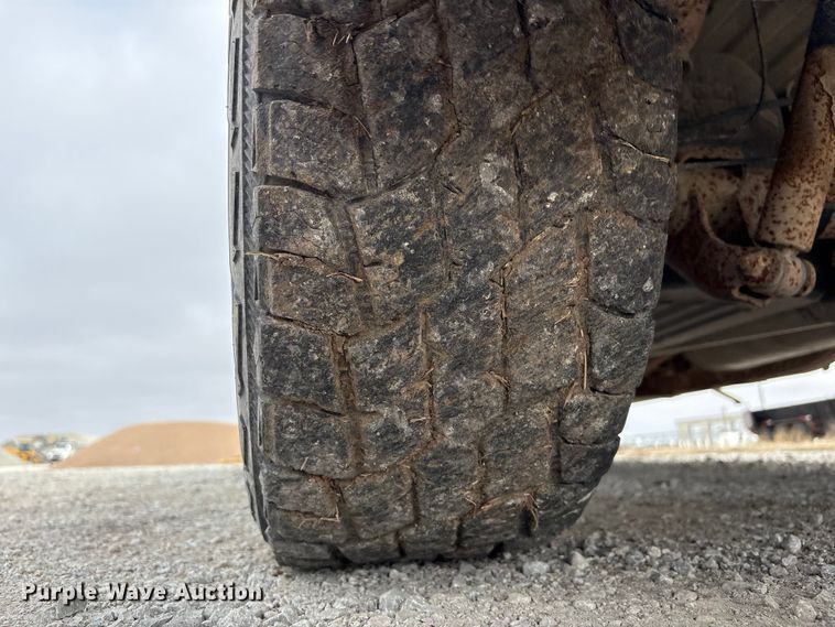 image for item FG2722 2011 Chevrolet Silverado 1500 Crew Cab pickup truck