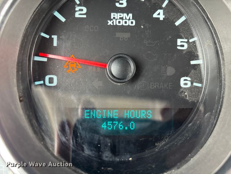 image for item FG2722 2011 Chevrolet Silverado 1500 Crew Cab pickup truck