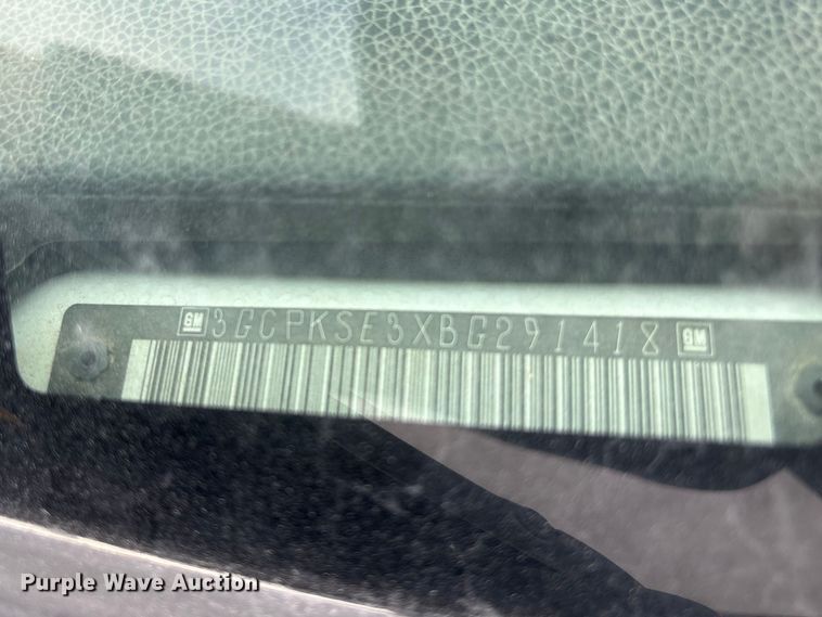 image for item FG2722 2011 Chevrolet Silverado 1500 Crew Cab pickup truck