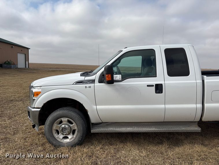 image for item FG2723 2016 Ford F250 Super Duty Ext. Cab pickup truck