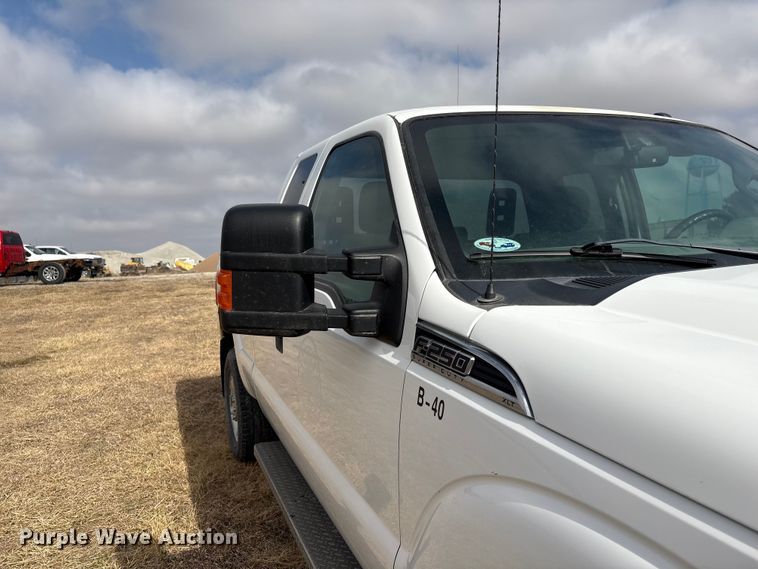 image for item FG2723 2016 Ford F250 Super Duty Ext. Cab pickup truck