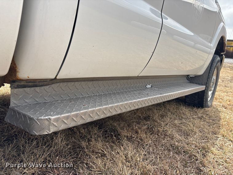 image for item FG2723 2016 Ford F250 Super Duty Ext. Cab pickup truck