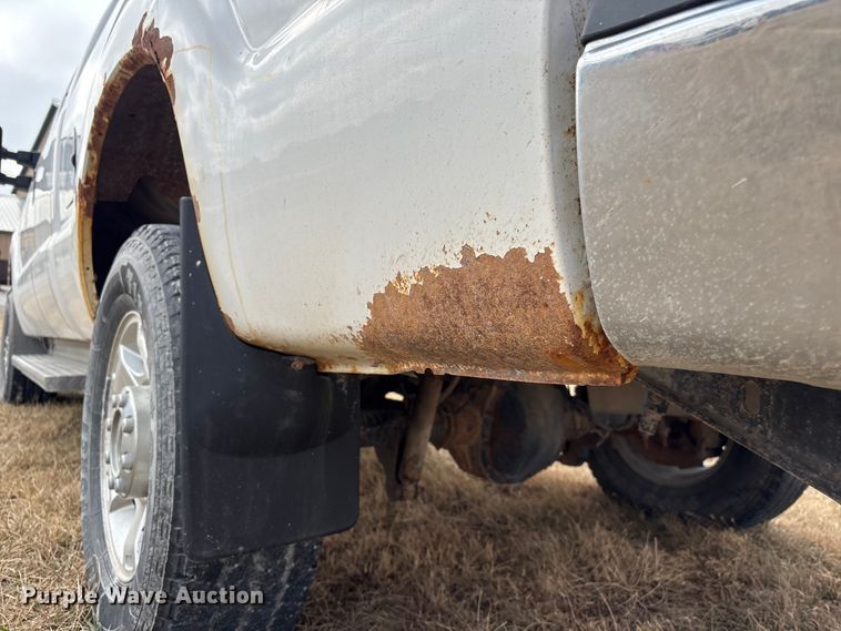 image for item FG2723 2016 Ford F250 Super Duty Ext. Cab pickup truck