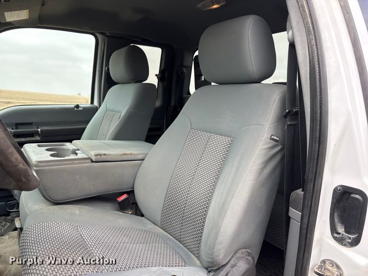 image for item FG2723 2016 Ford F250 Super Duty Ext. Cab pickup truck