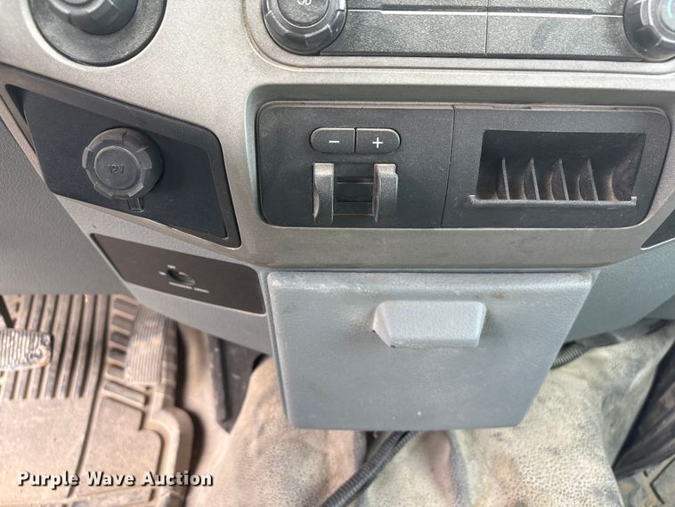 image for item FG2723 2016 Ford F250 Super Duty Ext. Cab pickup truck