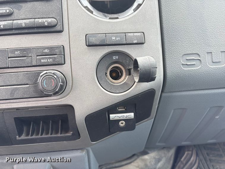 image for item FG2723 2016 Ford F250 Super Duty Ext. Cab pickup truck