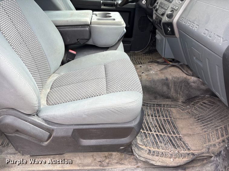 image for item FG2723 2016 Ford F250 Super Duty Ext. Cab pickup truck