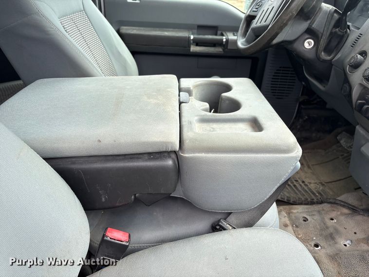 image for item FG2723 2016 Ford F250 Super Duty Ext. Cab pickup truck