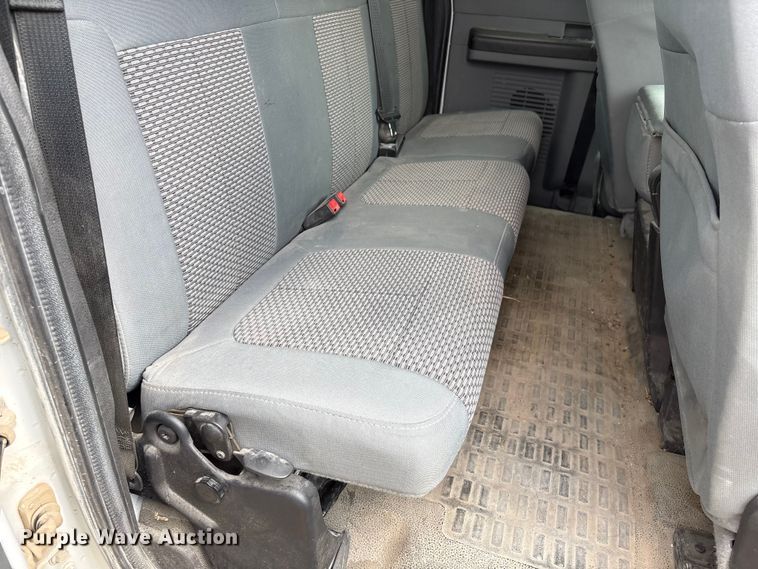 image for item FG2723 2016 Ford F250 Super Duty Ext. Cab pickup truck