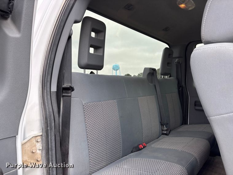 image for item FG2723 2016 Ford F250 Super Duty Ext. Cab pickup truck