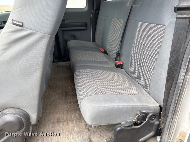 image for item FG2723 2016 Ford F250 Super Duty Ext. Cab pickup truck