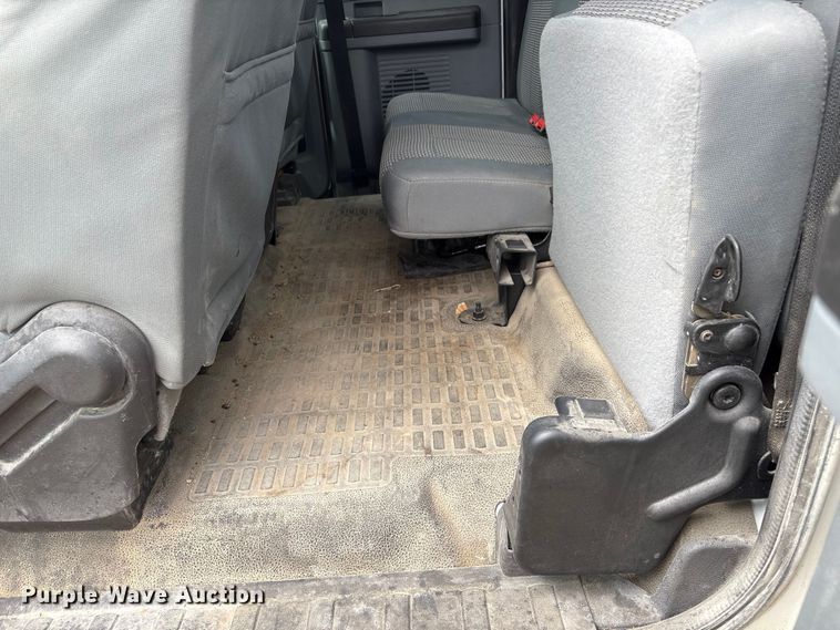 image for item FG2723 2016 Ford F250 Super Duty Ext. Cab pickup truck