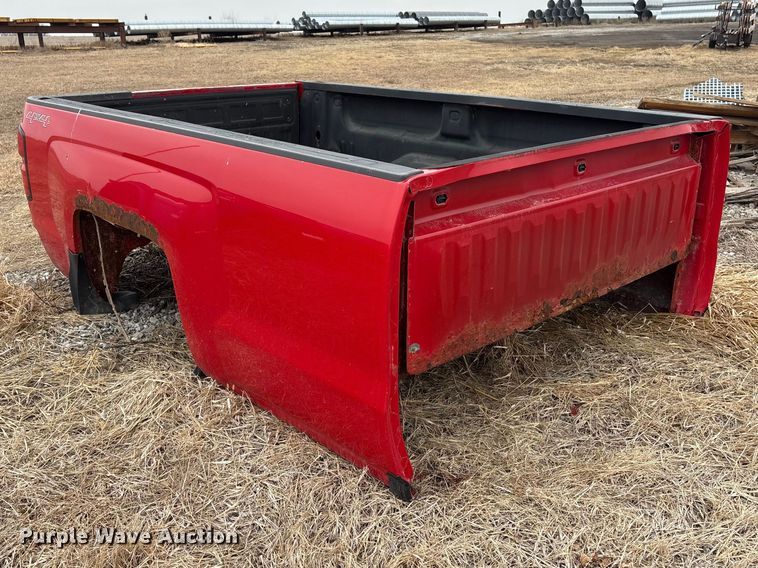 image for item FG2724 2016 Chevrolet Silverado 3500HD pickup truck cab and chassis