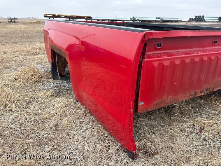 image for item FG2724 2016 Chevrolet Silverado 3500HD pickup truck cab and chassis