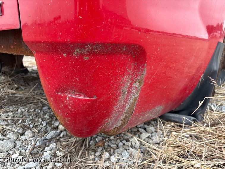 image for item FG2724 2016 Chevrolet Silverado 3500HD pickup truck cab and chassis