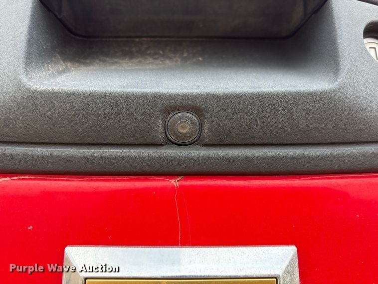 image for item FG2724 2016 Chevrolet Silverado 3500HD pickup truck cab and chassis