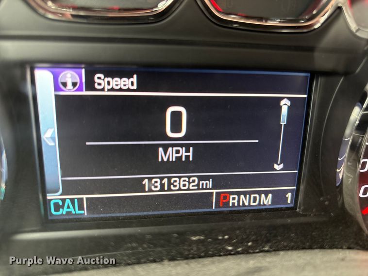 image for item FG2724 2016 Chevrolet Silverado 3500HD pickup truck cab and chassis