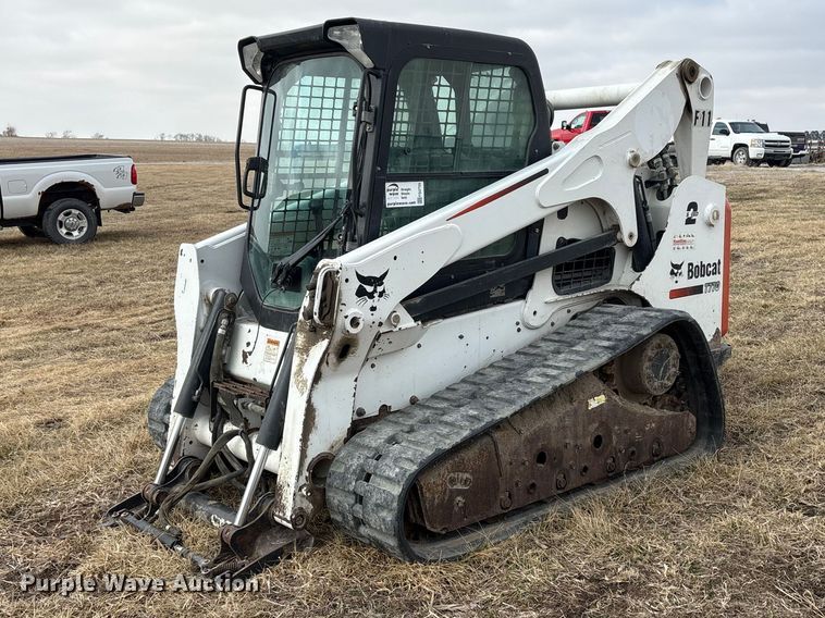 image for item FG2725 2012 Bobcat T770 tracked skid steer loader