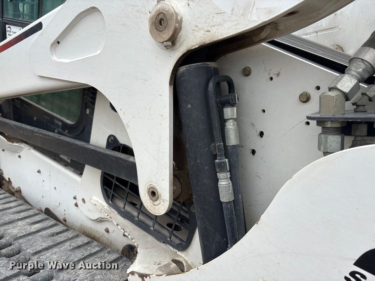 image for item FG2725 2012 Bobcat T770 tracked skid steer loader