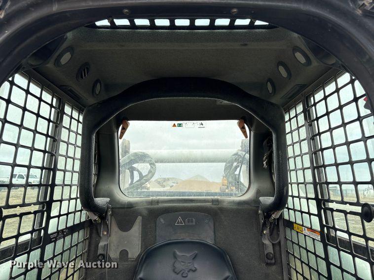 image for item FG2725 2012 Bobcat T770 tracked skid steer loader