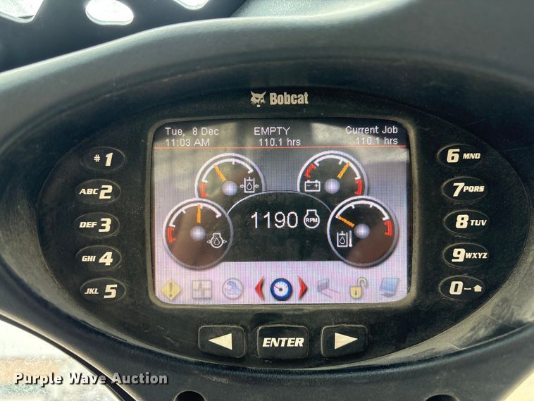 image for item FG2725 2012 Bobcat T770 tracked skid steer loader