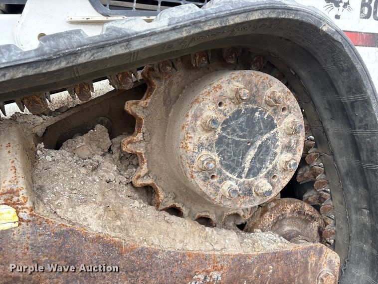 image for item FG2725 2012 Bobcat T770 tracked skid steer loader