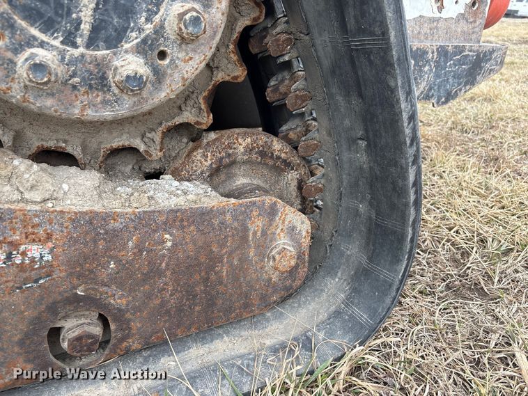 image for item FG2725 2012 Bobcat T770 tracked skid steer loader